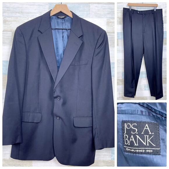 Jos A Bank Wool 2 Piece Suit Black Two Button Mens 43L Jacket 37L Pleated Pants - Picture 1 of 14